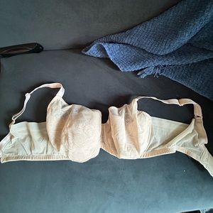 Understance. Low prices on lots of nice items. Bundle for great deal